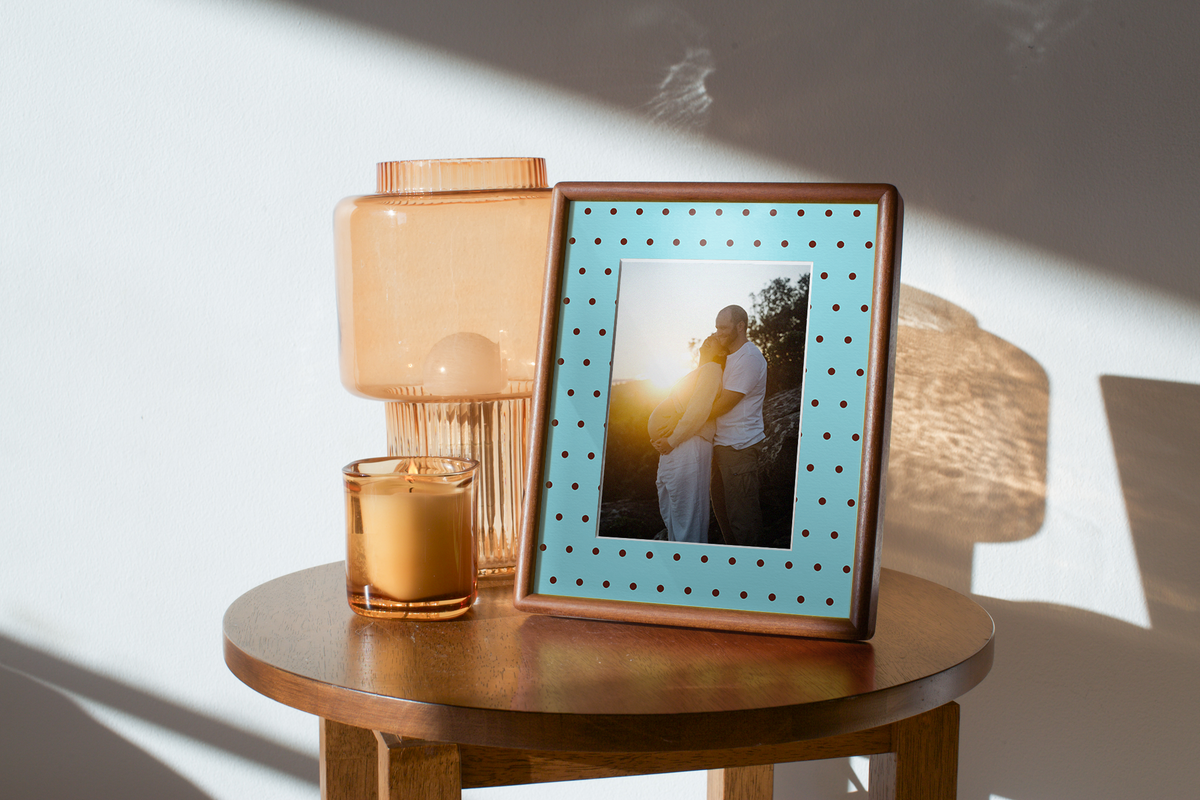 Dot Photo Mount in Blue