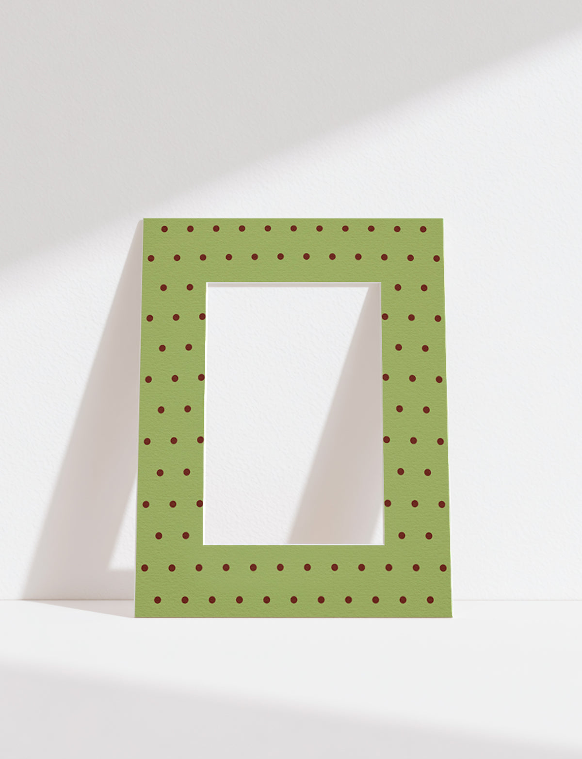 Dot Photo Mount in Green