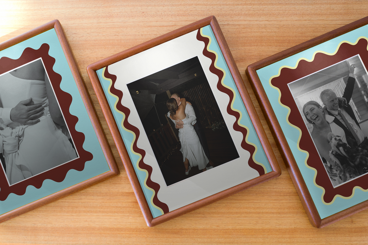 Ribbon Photo Mount in Blue & Brown